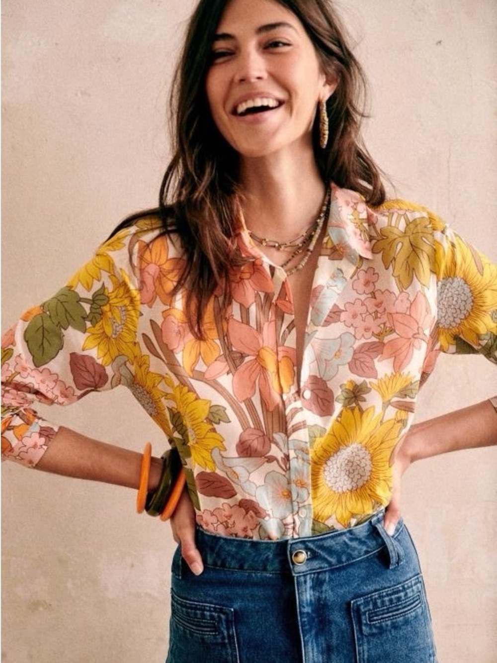 Sézane Pierro Shirt in 70s Boho - Picture 2 of 5